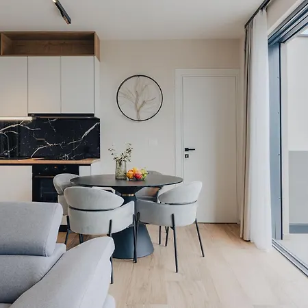Luxury Olearis Apartamento *