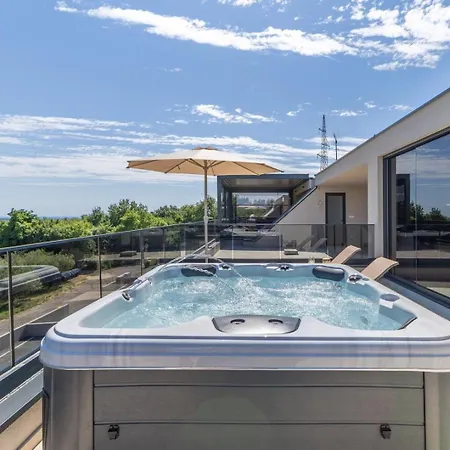 Luxury Olearis